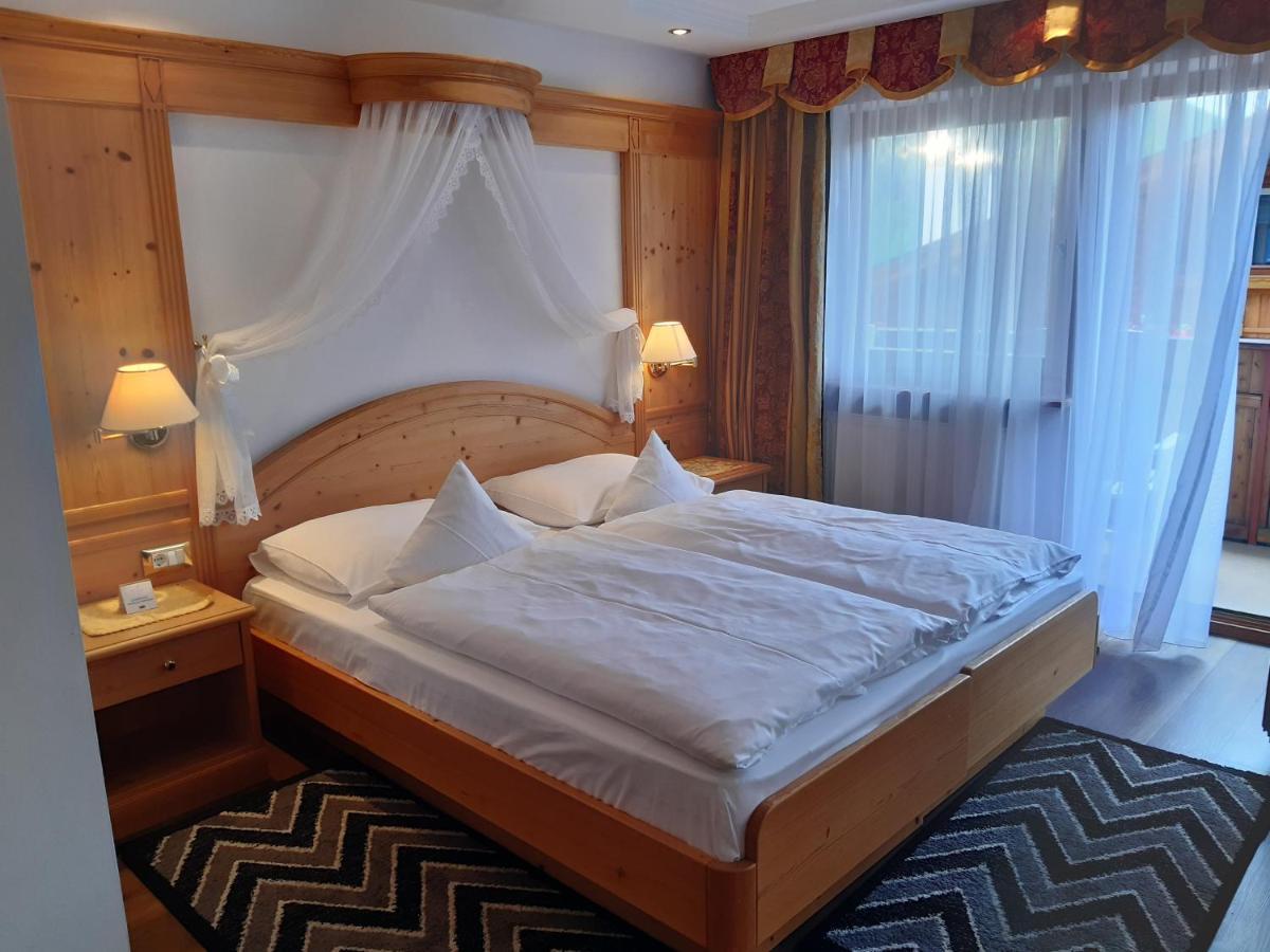Garni Franca B&B Selva di Val Gardena Exterior foto