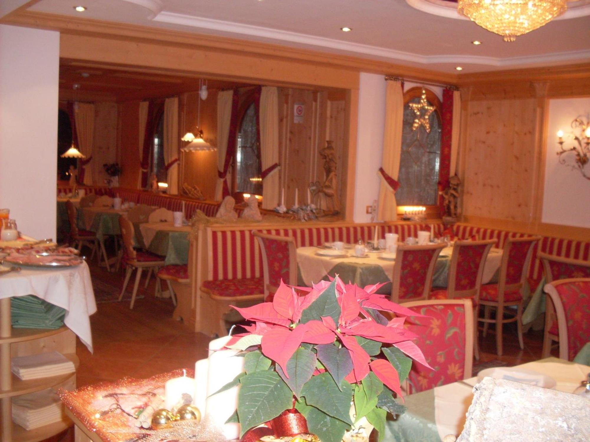 Garni Franca B&B Selva di Val Gardena Exterior foto